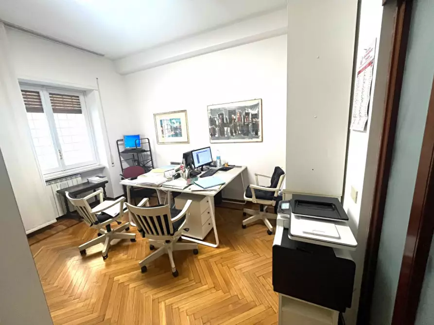 Immagine 5 di Ufficio in vendita  in Via Francesco Saverio Nitti a Roma