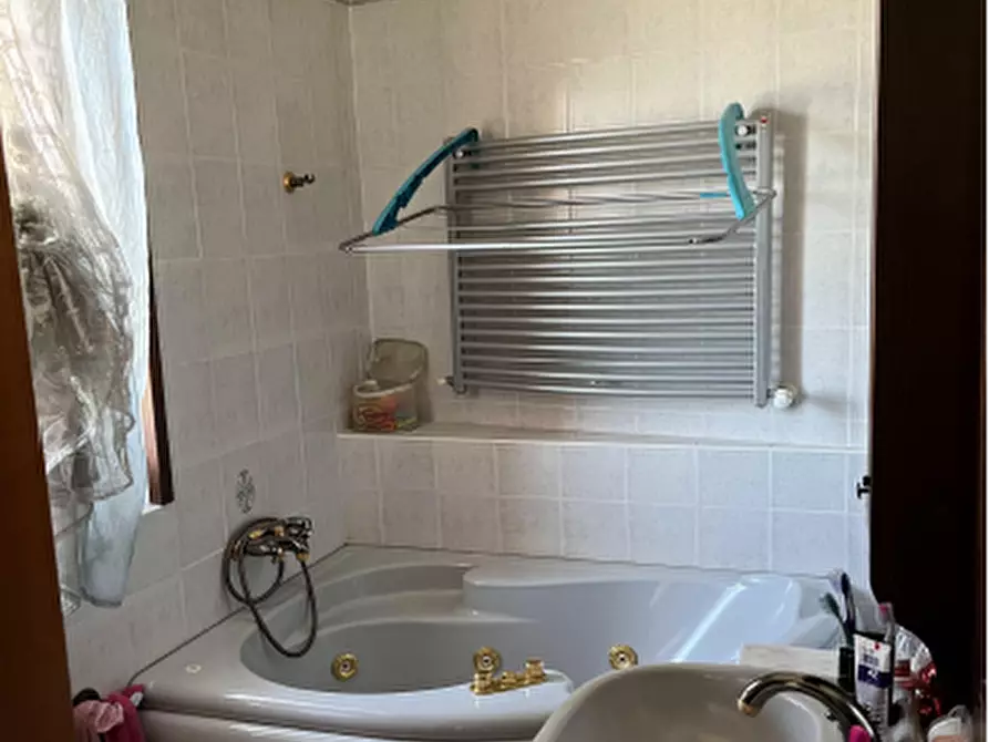 Immagine 6 di Villetta a schiera in vendita  in Località Piombine 6 a Villafranca Di Verona