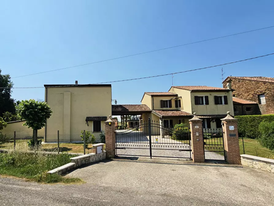 Immagine 1 di Casa bifamiliare in vendita  in VIA BISSONA a Ponso