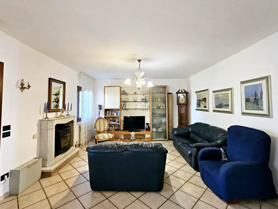 Immagine 3 di Casa bifamiliare in vendita  in VIA BISSONA a Ponso