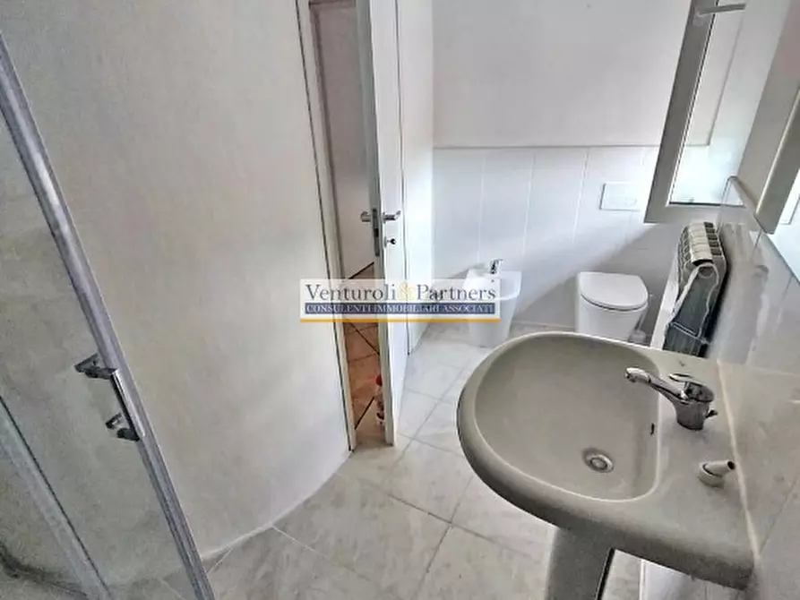 Immagine 9 di Appartamento in vendita  in Via Luciano Manara a Brescia