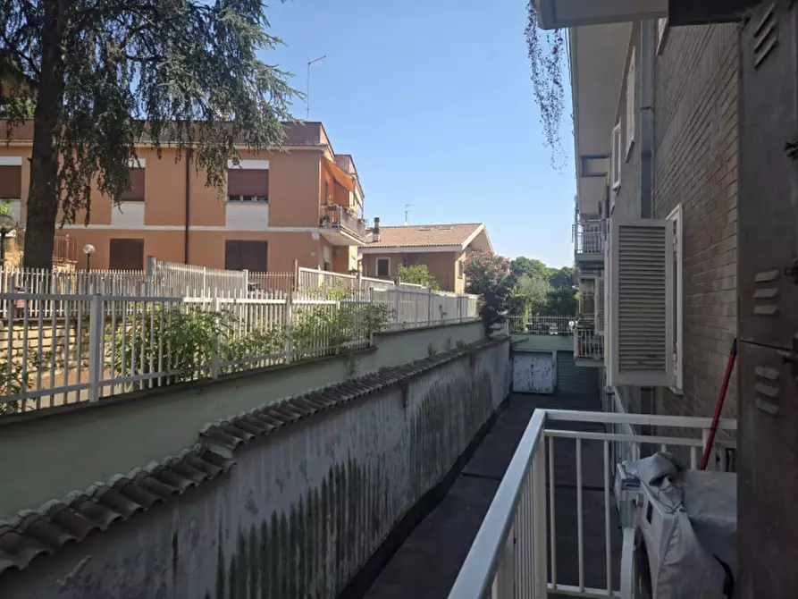 Immagine 4 di Appartamento in affitto  in Via Siro Corti a Roma