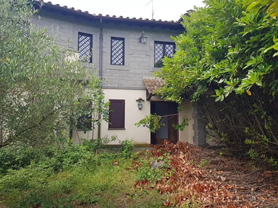 Immagine 2 di Villa in vendita  in Str. delle Pastine, 00063 Campagnano di Roma RM, Italia a Campagnano Di Roma