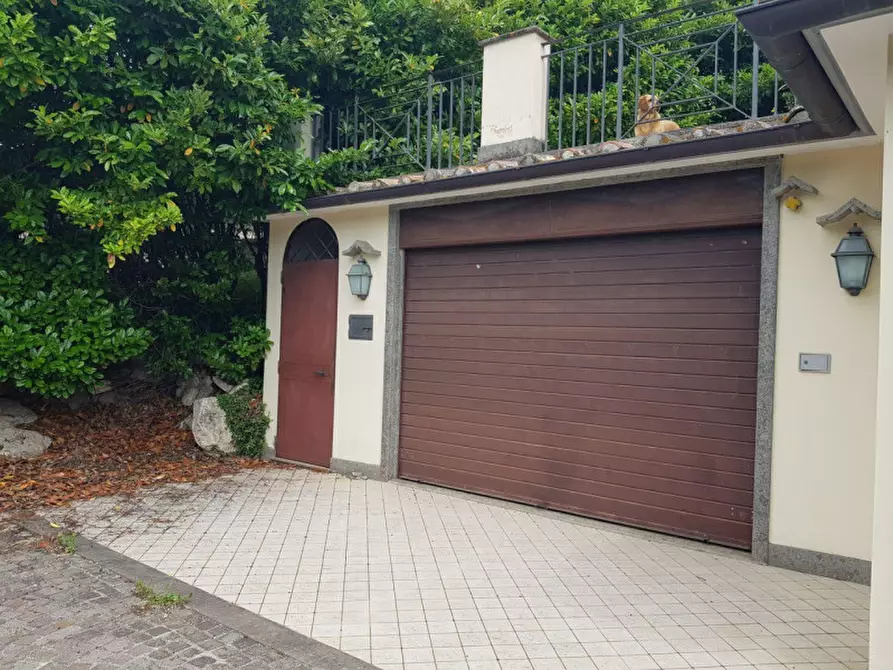 Immagine 4 di Villa in vendita  in Str. delle Pastine, 00063 Campagnano di Roma RM, Italia a Campagnano Di Roma