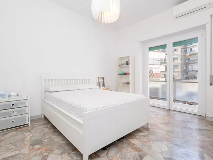 Immagine 10 di Appartamento in affitto  in Via Giuseppe Bagnera, 52 a Roma