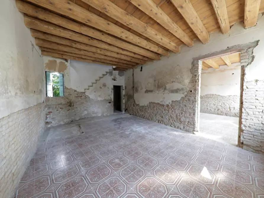 Immagine 17 di Casa bifamiliare in vendita  in Via Pilastro a Este