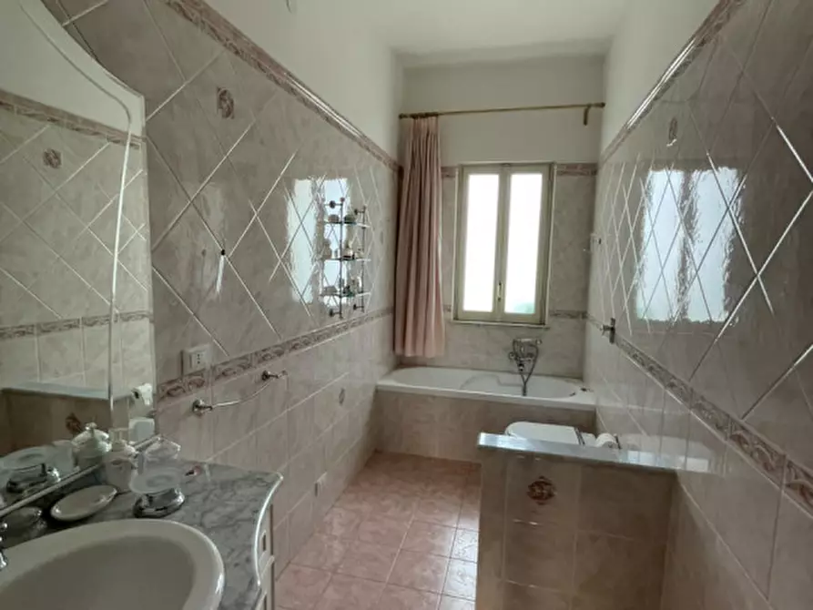 Immagine 12 di Appartamento in affitto  in Via Franchetti, 13 a Palermo
