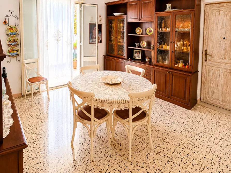 Immagine 2 di Appartamento in vendita  in Via dei Quartieri 76 a Palermo