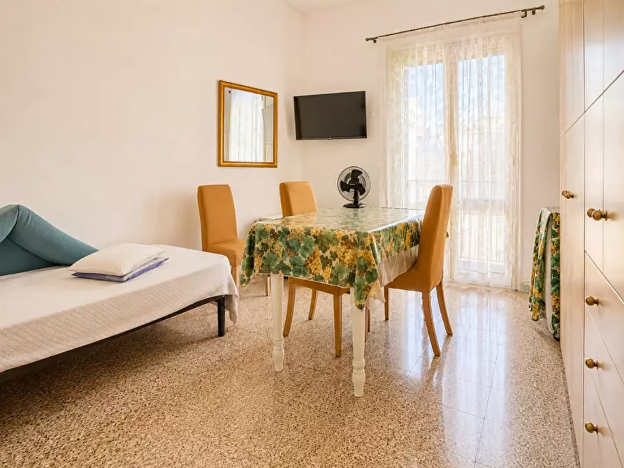Immagine 11 di Appartamento in vendita  in Via dei Quartieri 76 a Palermo