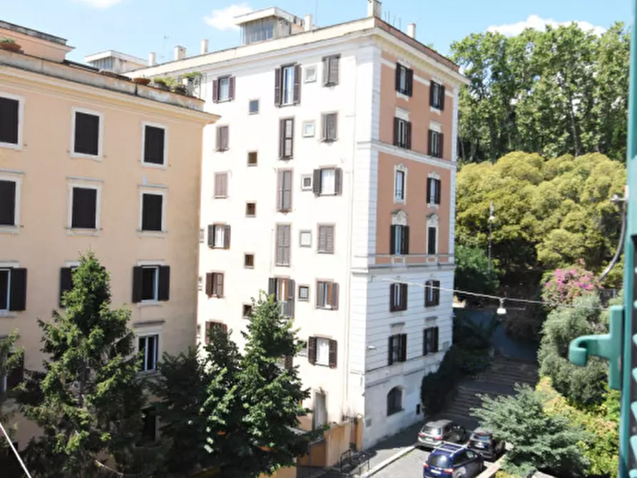 Immagine 24 di Attico in affitto  in VIA GIACOMO VENEZIAN a Roma