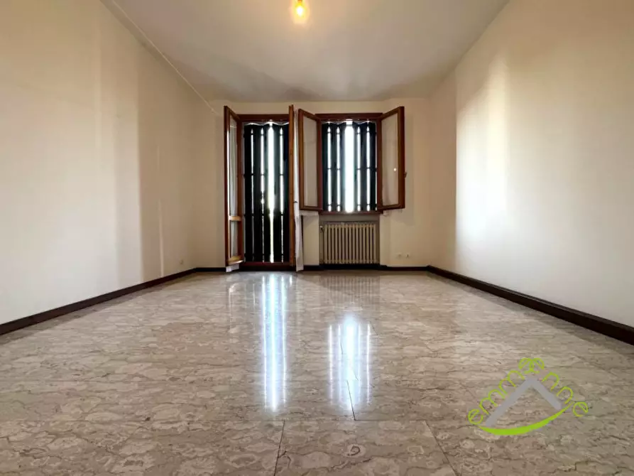Immagine 4 di Appartamento in vendita  in Via Papa Giovanni XXIII a Stra