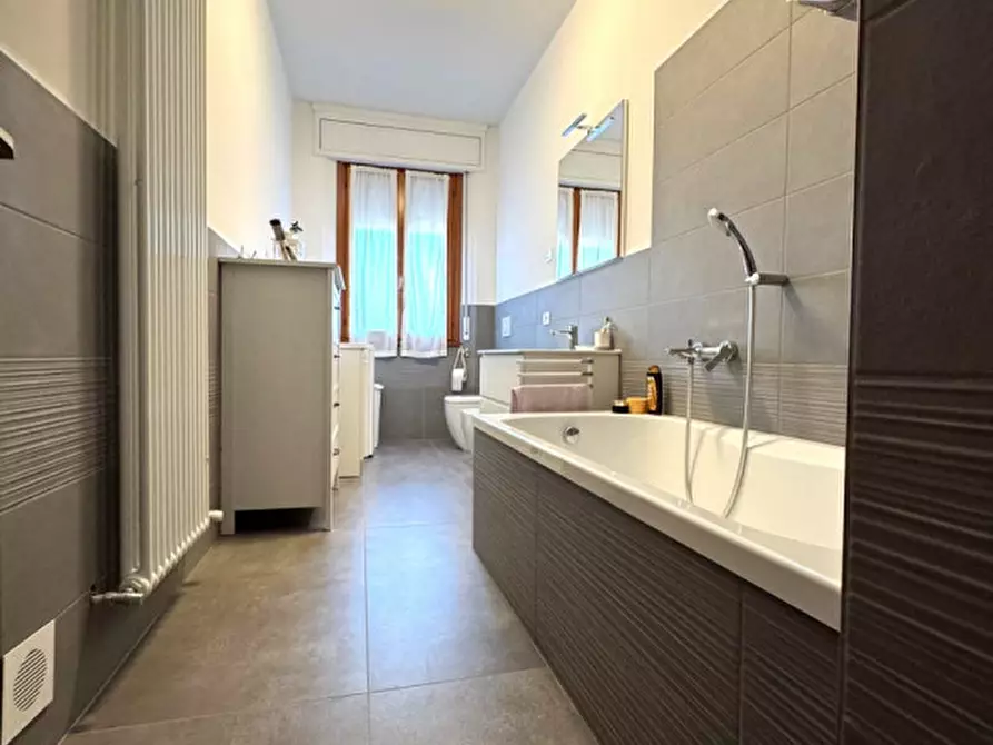 Immagine 5 di Appartamento in vendita  in Via Papa Giovanni XXIII a Stra
