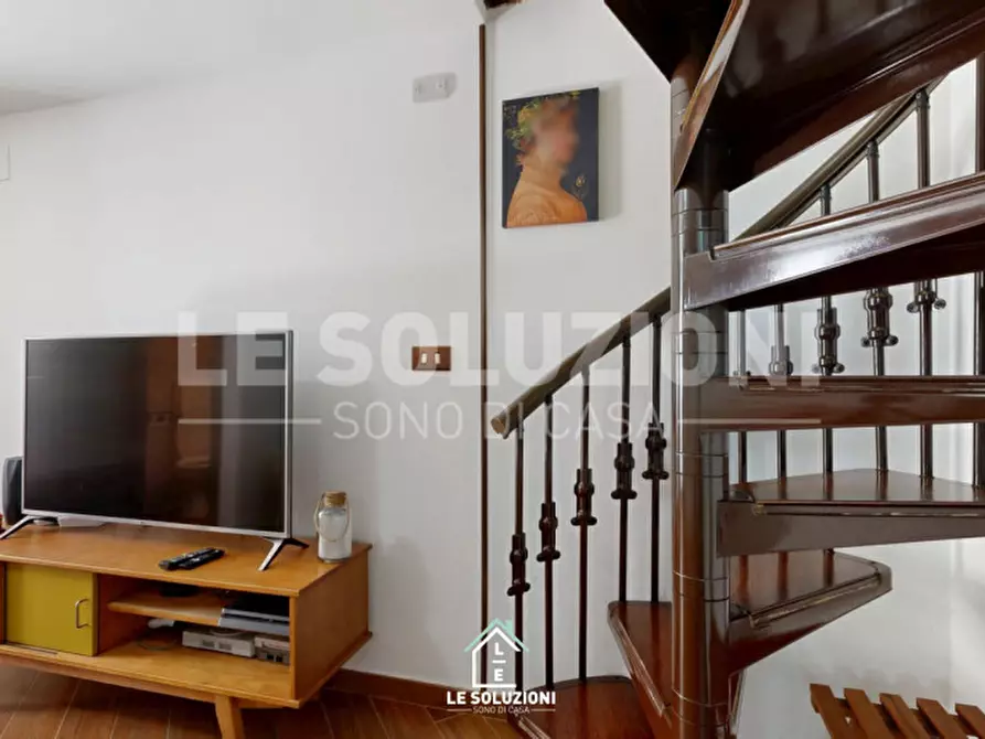 Immagine 4 di Casa indipendente in vendita  in Via Campanile 16 a Putignano