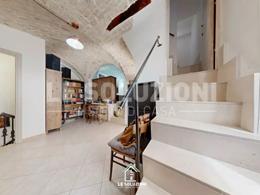 Immagine 9 di Casa indipendente in vendita  in Via Campanile 16 a Putignano
