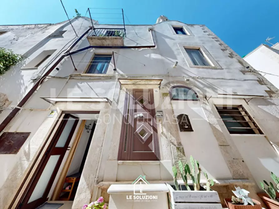 Immagine 19 di Casa indipendente in vendita  in Via Campanile 16 a Putignano