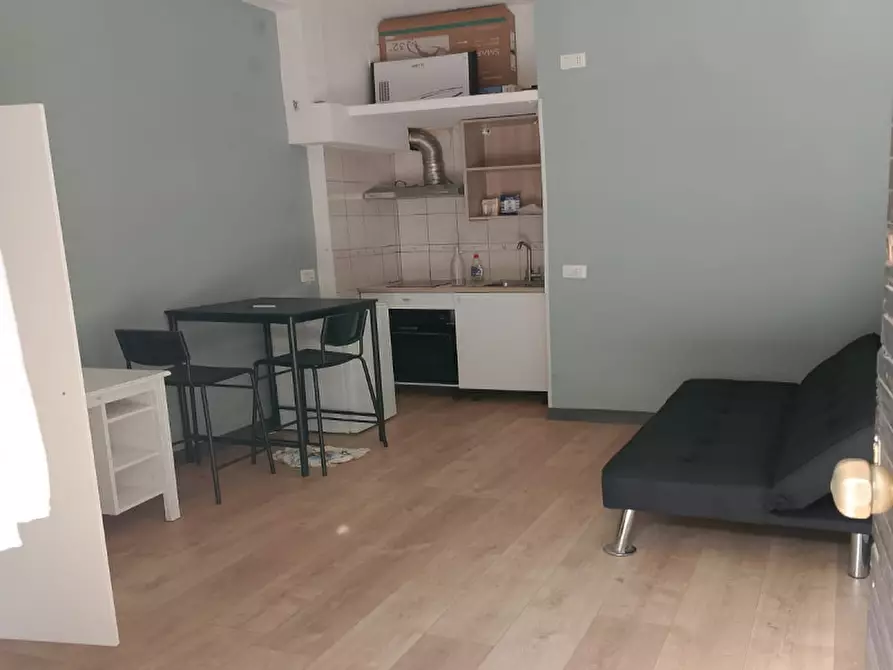 Immagine 6 di Appartamento in affitto  in Via Gradoli, 75 a Roma