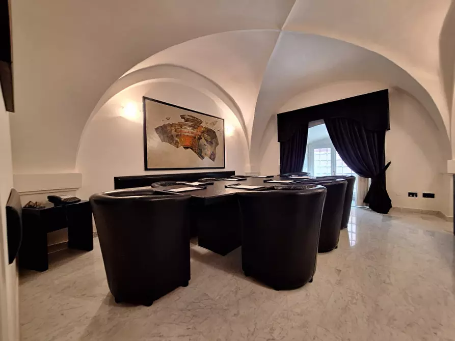 Immagine 11 di Ufficio in affitto  in Via delle Commedie a Livorno