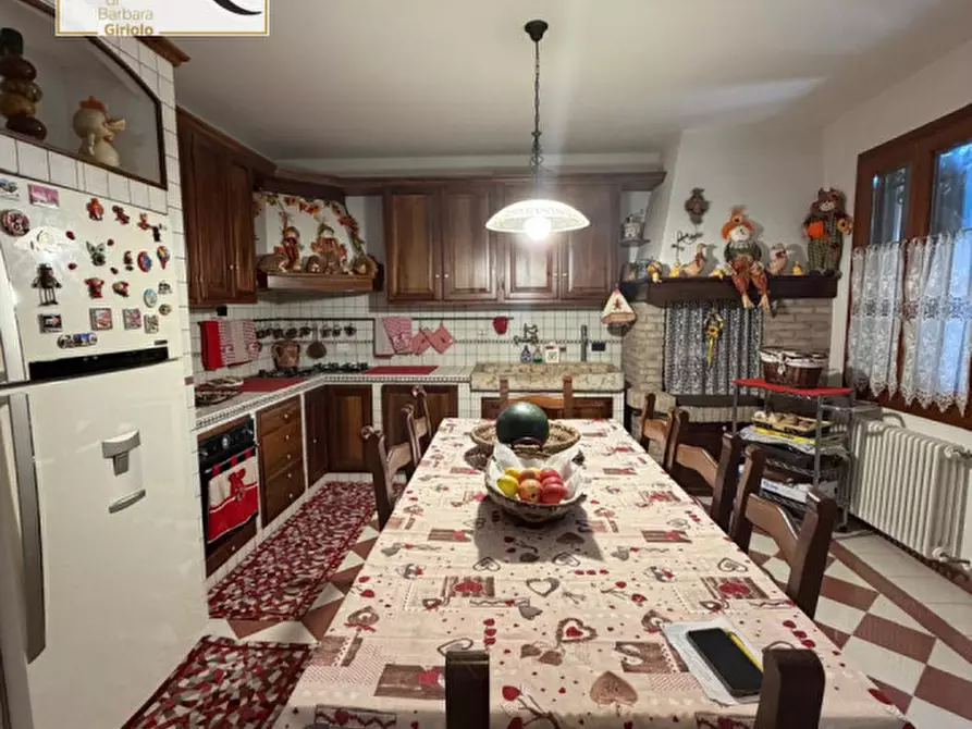 Immagine 10 di Casa indipendente in vendita  a Castelguglielmo