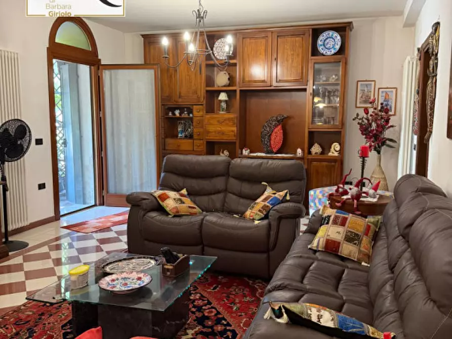 Immagine 12 di Casa indipendente in vendita  a Castelguglielmo