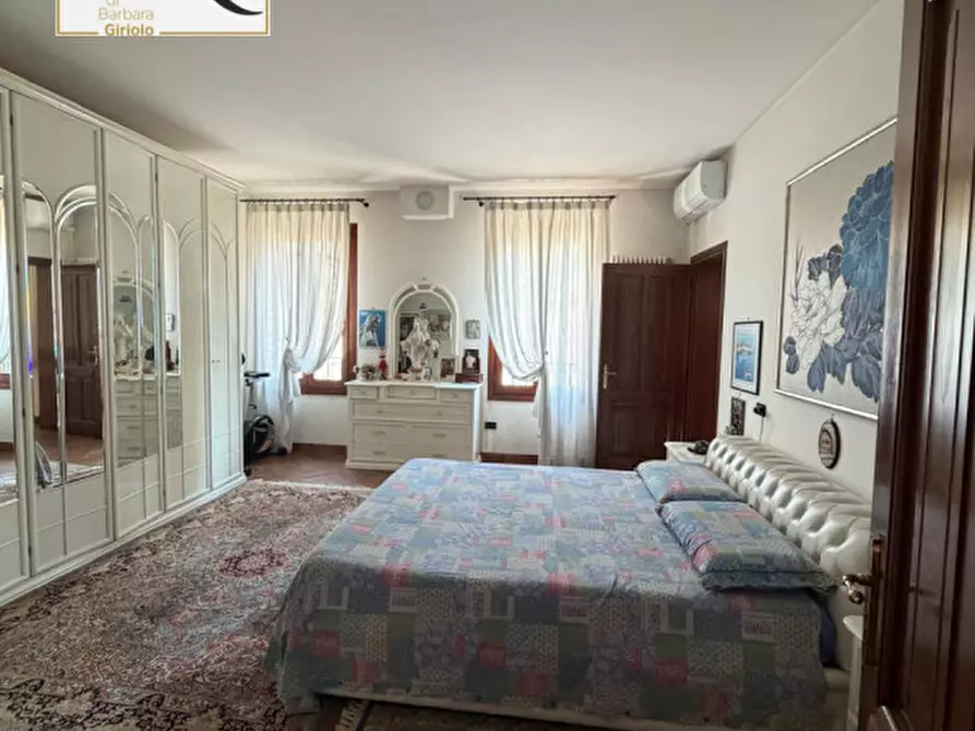 Immagine 18 di Casa indipendente in vendita  a Castelguglielmo