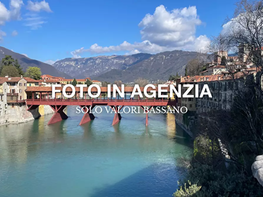 Immagine 8 di Appartamento in vendita  in Via Verci 2 a Bassano Del Grappa