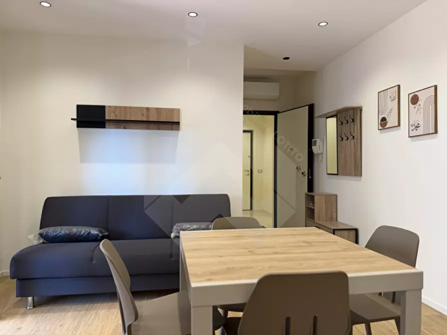 Immagine 4 di Appartamento in vendita  in Via Degli Ulivi, 33 a Andria