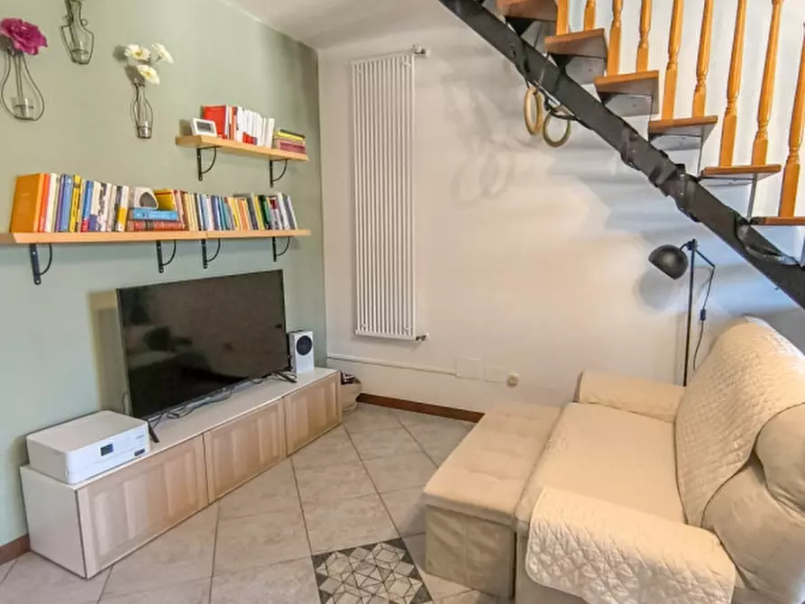 Immagine 6 di Appartamento in vendita  a Cesena