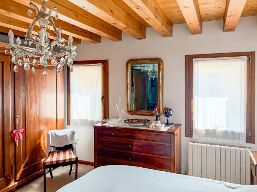 Immagine 3 di Appartamento in vendita  in Via della Vittoria a Giavera Del Montello