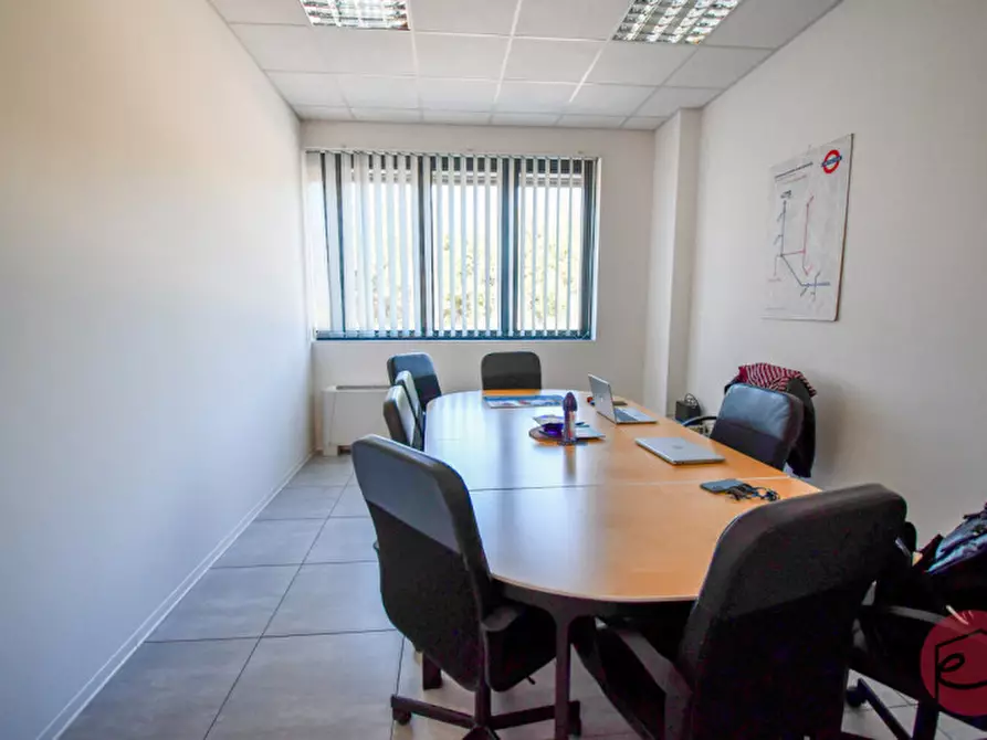 Immagine 2 di Ufficio in vendita  in Via Ravennate a Cesena