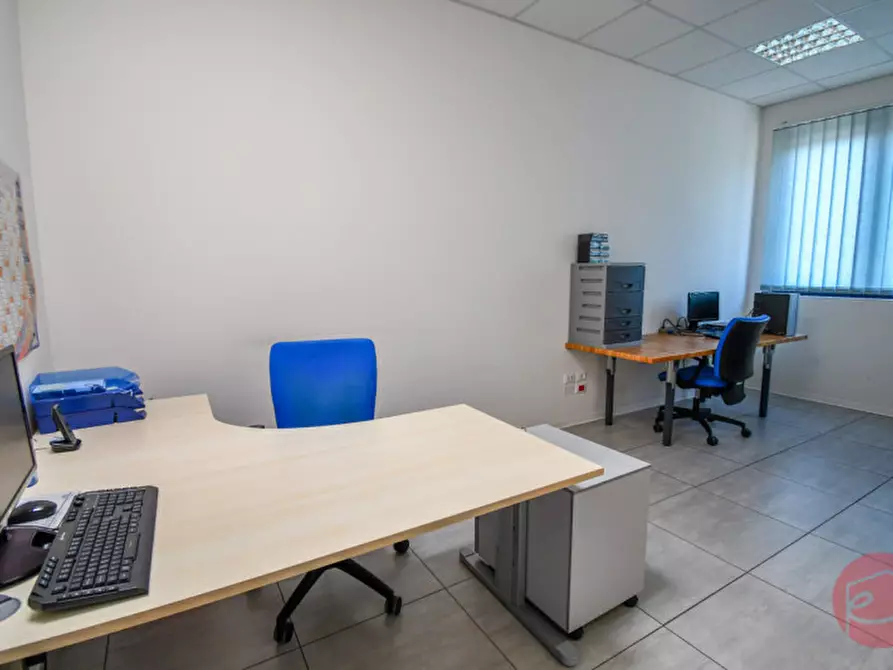 Immagine 9 di Ufficio in vendita  in Via Ravennate a Cesena
