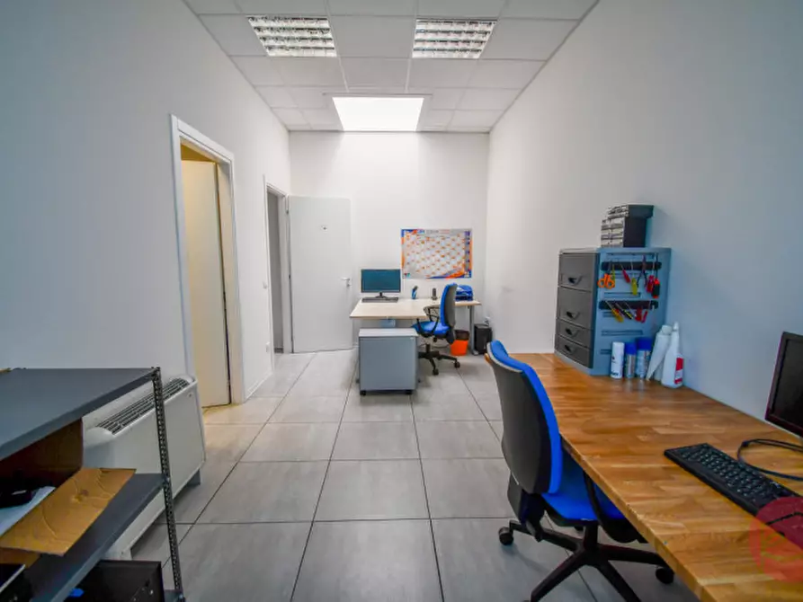 Immagine 12 di Ufficio in vendita  in Via Ravennate a Cesena