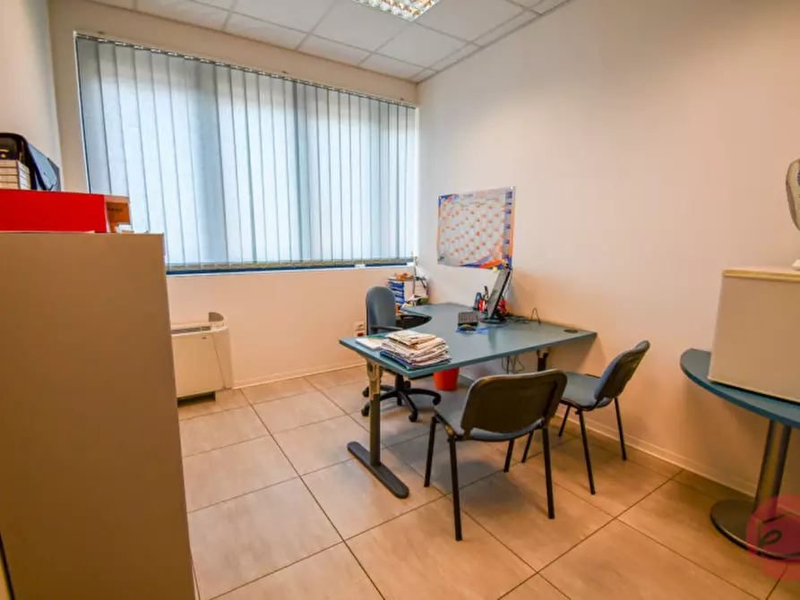 Immagine 17 di Ufficio in vendita  in Via Ravennate a Cesena