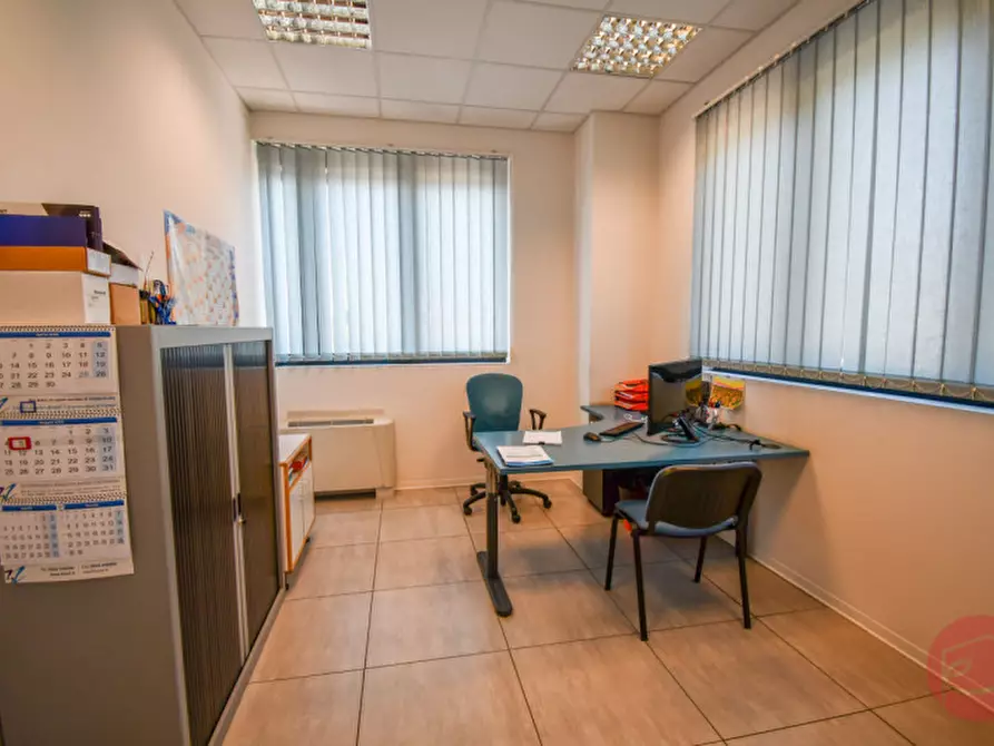 Immagine 21 di Ufficio in vendita  in Via Ravennate a Cesena