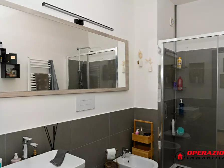 Immagine 19 di Appartamento in vendita  in via pier giorgio perotta a Roma