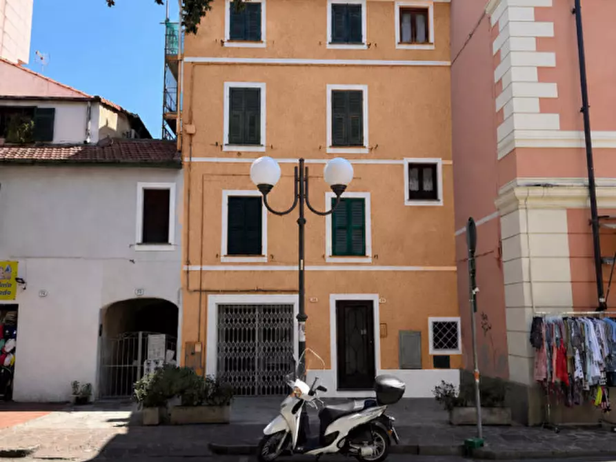 Immagine 28 di Appartamento in vendita  in via cristoforo colombo 24 a Diano Marina