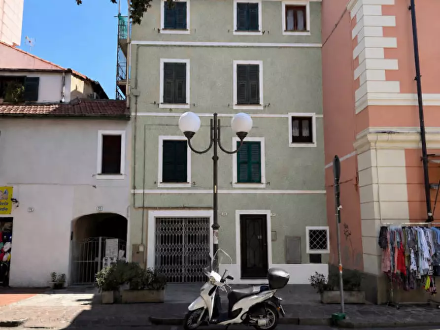 Immagine 30 di Appartamento in vendita  in via cristoforo colombo 24 a Diano Marina