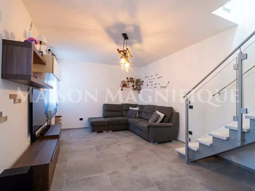Immagine 11 di Casa quadrifamiliare in vendita  in Corso Giuseppe Garibaldi a Comacchio