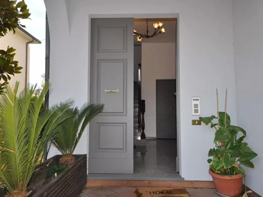 Immagine 2 di Appartamento in vendita  in via Levanella a Montevarchi