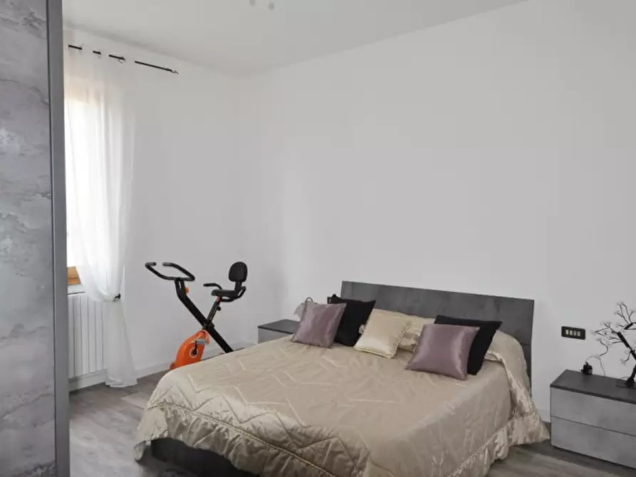 Immagine 9 di Appartamento in vendita  in via Levanella a Montevarchi