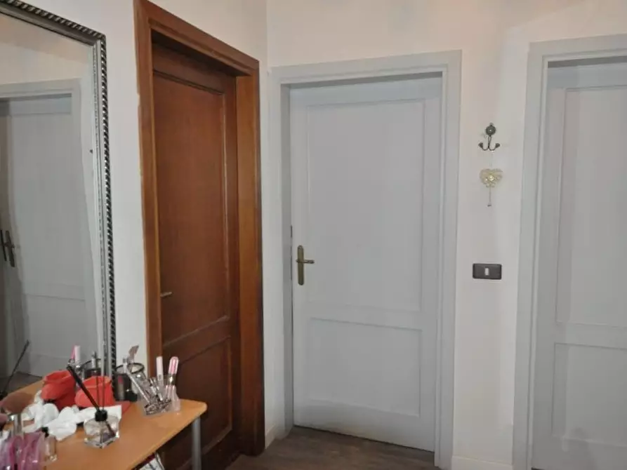 Immagine 18 di Appartamento in vendita  in via Levanella a Montevarchi