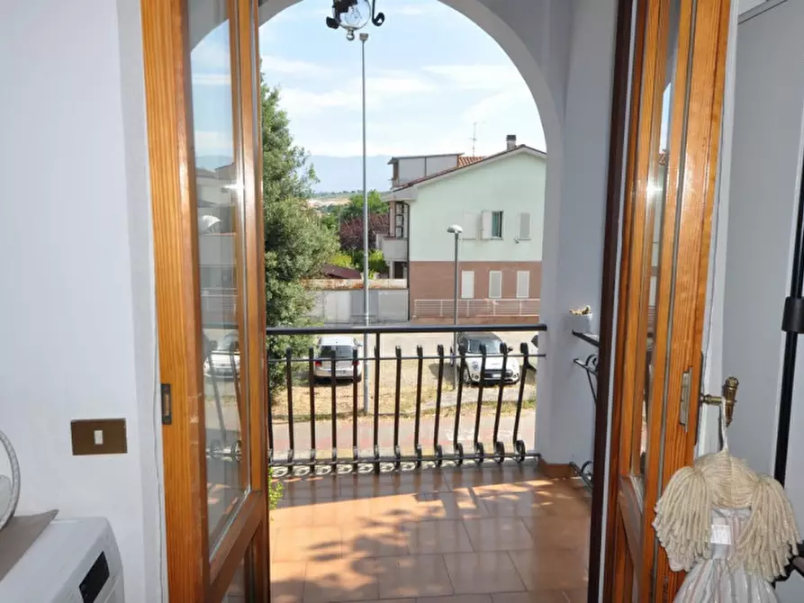 Immagine 21 di Appartamento in vendita  in via Levanella a Montevarchi