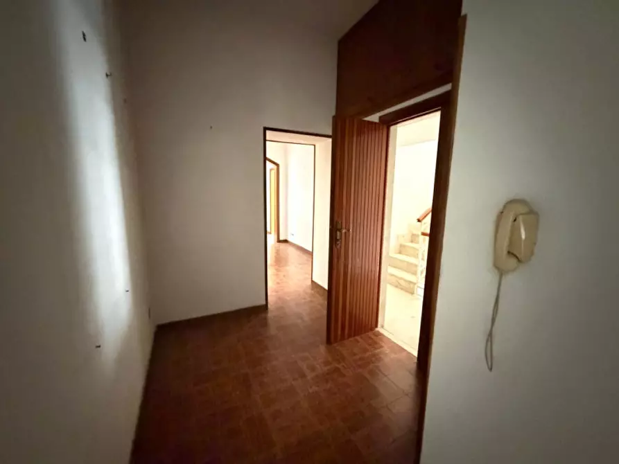 Immagine 4 di Appartamento in vendita  in via roma 14 a Avola