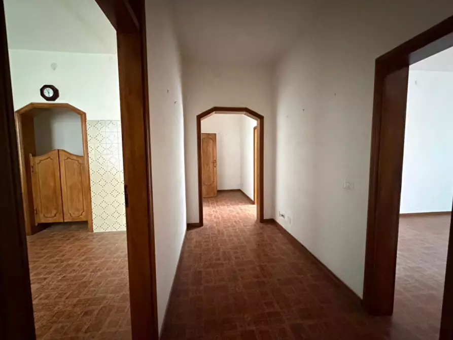 Immagine 5 di Appartamento in vendita  in via roma 14 a Avola