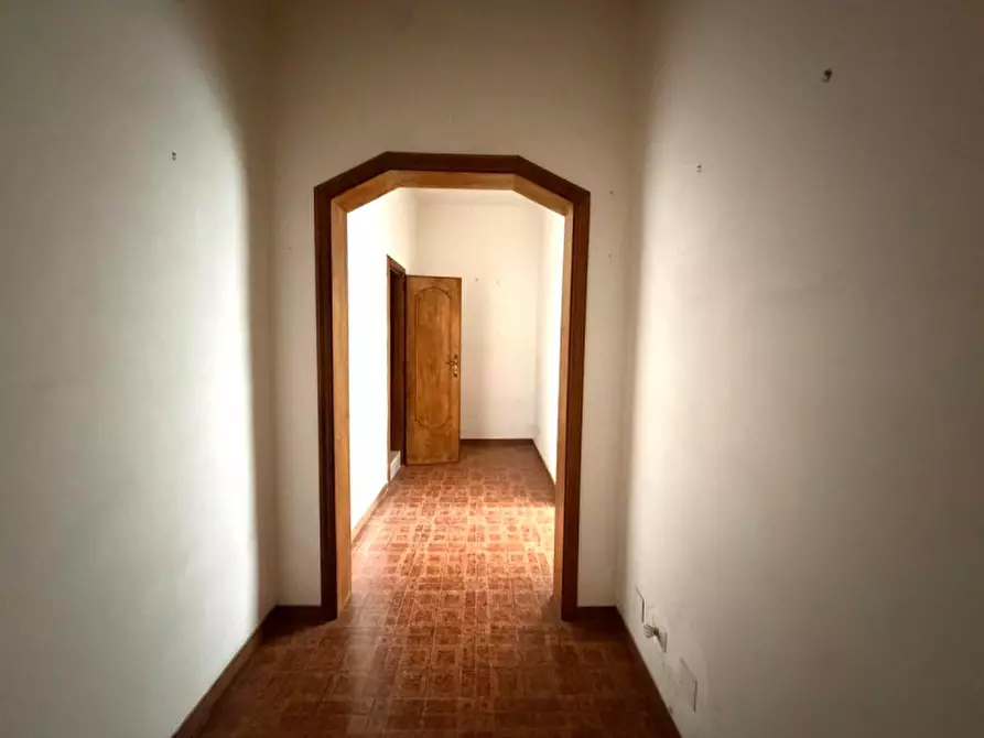 Immagine 13 di Appartamento in vendita  in via roma 14 a Avola