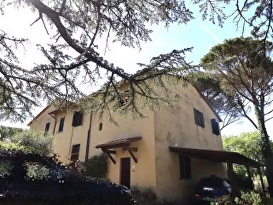 Immagine 2 di Casa bifamiliare in vendita  in gavignano a Bucine