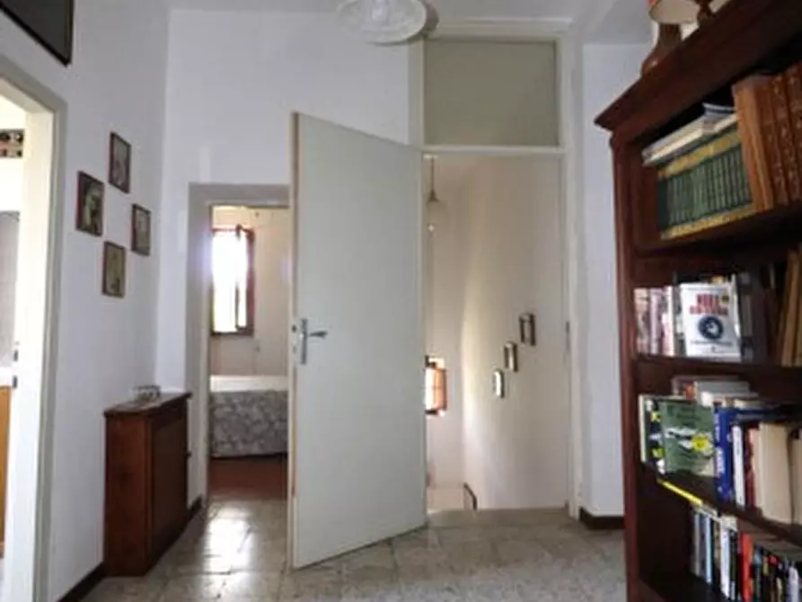 Immagine 22 di Casa bifamiliare in vendita  in gavignano a Bucine