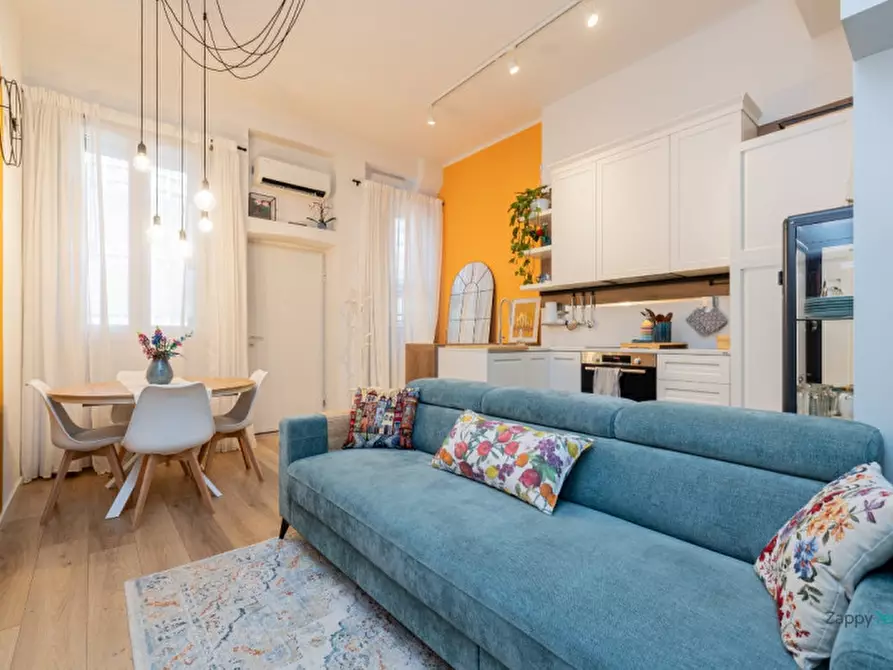 Immagine 1 di Appartamento in affitto  in Via Pier Francesco Mola, 37 a Milano