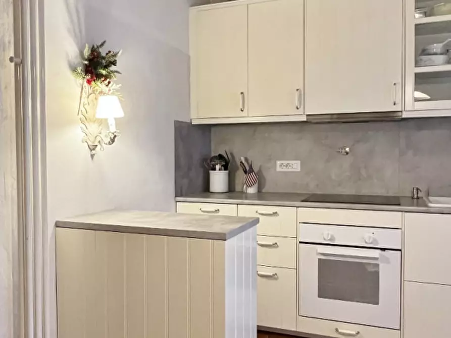 Immagine 8 di Appartamento in vendita  in Via Giacomo Medici a Vicenza