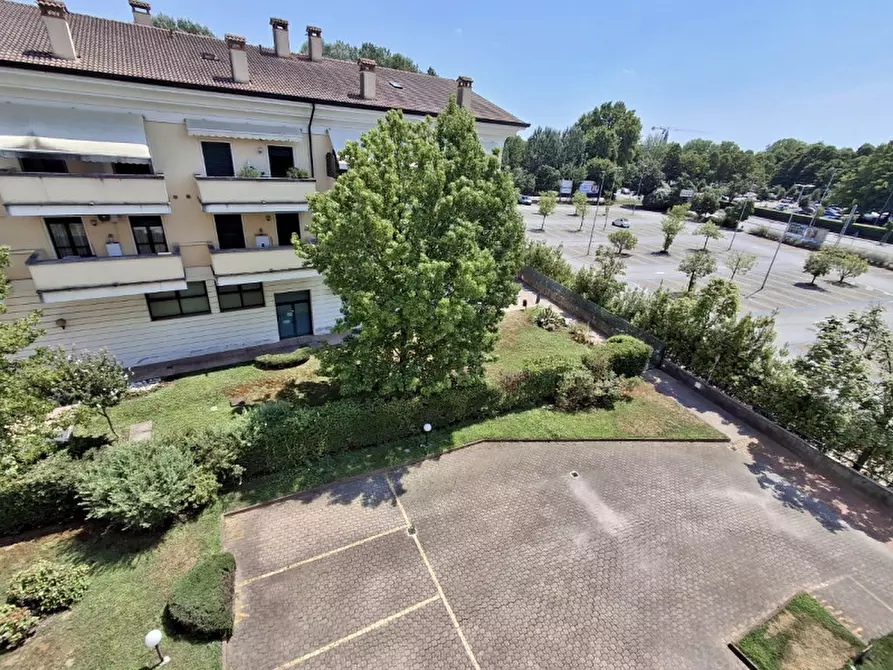Immagine 21 di Appartamento in vendita  in Via Giacomo Medici a Vicenza