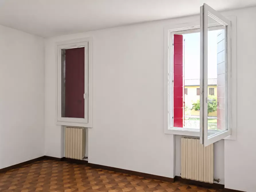 Immagine 9 di Casa bifamiliare in vendita  in Via Perarello a Campodarsego